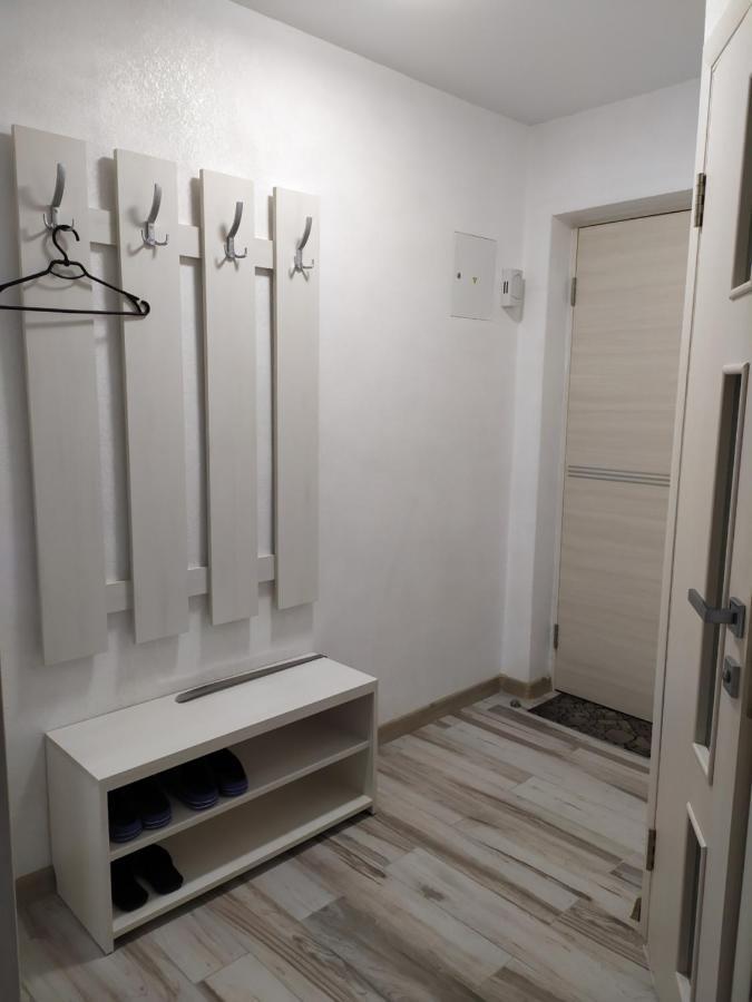 Нова 2Х Кімнатна В Центре Apartman Rivne Kültér fotó